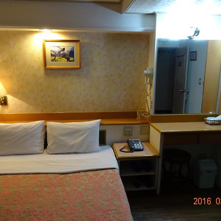 Jia Xin Hotel นครเจียอี้ ภายนอก รูปภาพ