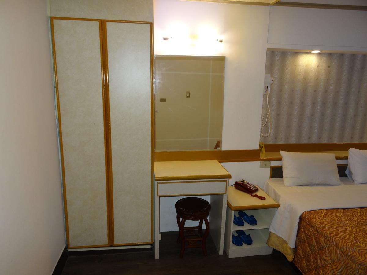 Jia Xin Hotel นครเจียอี้ ภายนอก รูปภาพ
